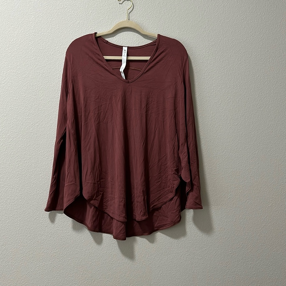 Lululemon Nulu Relaxed fit Yoga Shirt